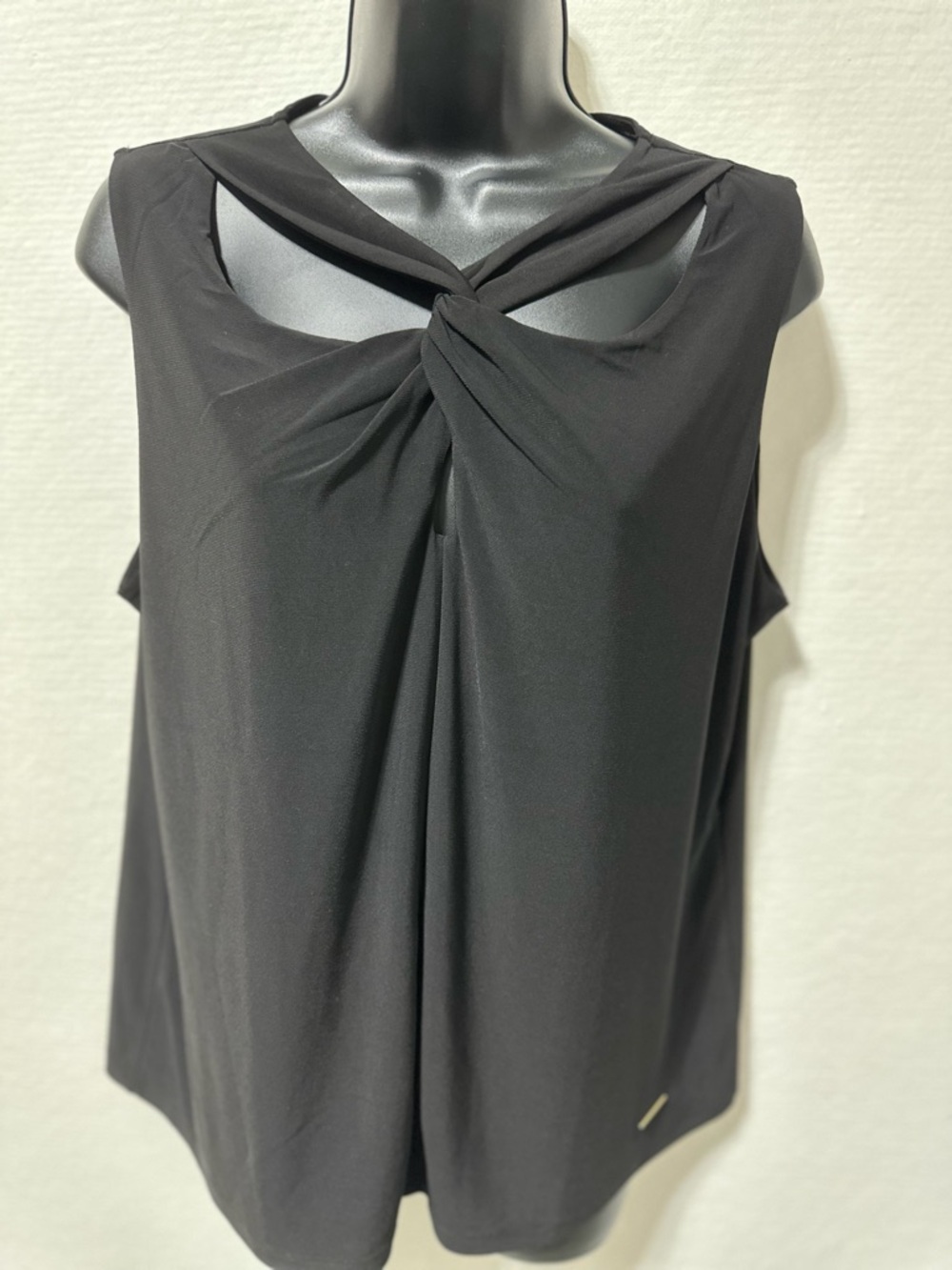Nine West Black Twist-Front Sleeveless Tank